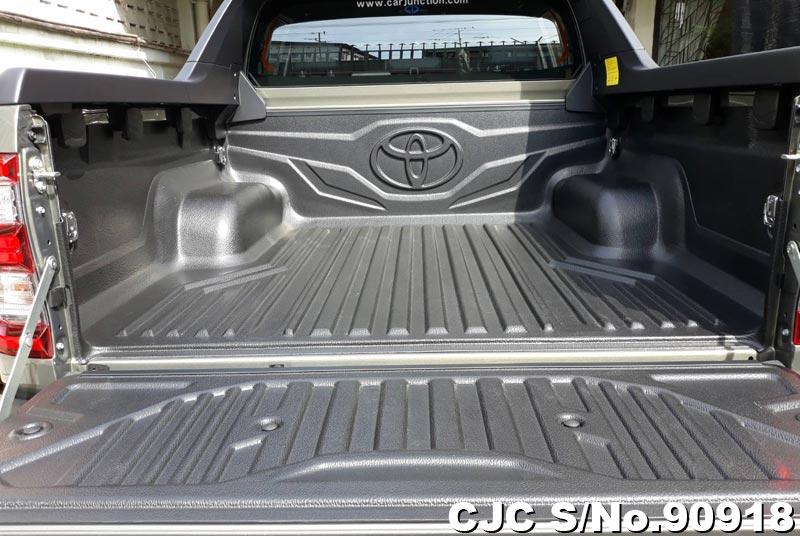 Toyota Hilux in Metallic Bronze Oxide for Sale Image 14